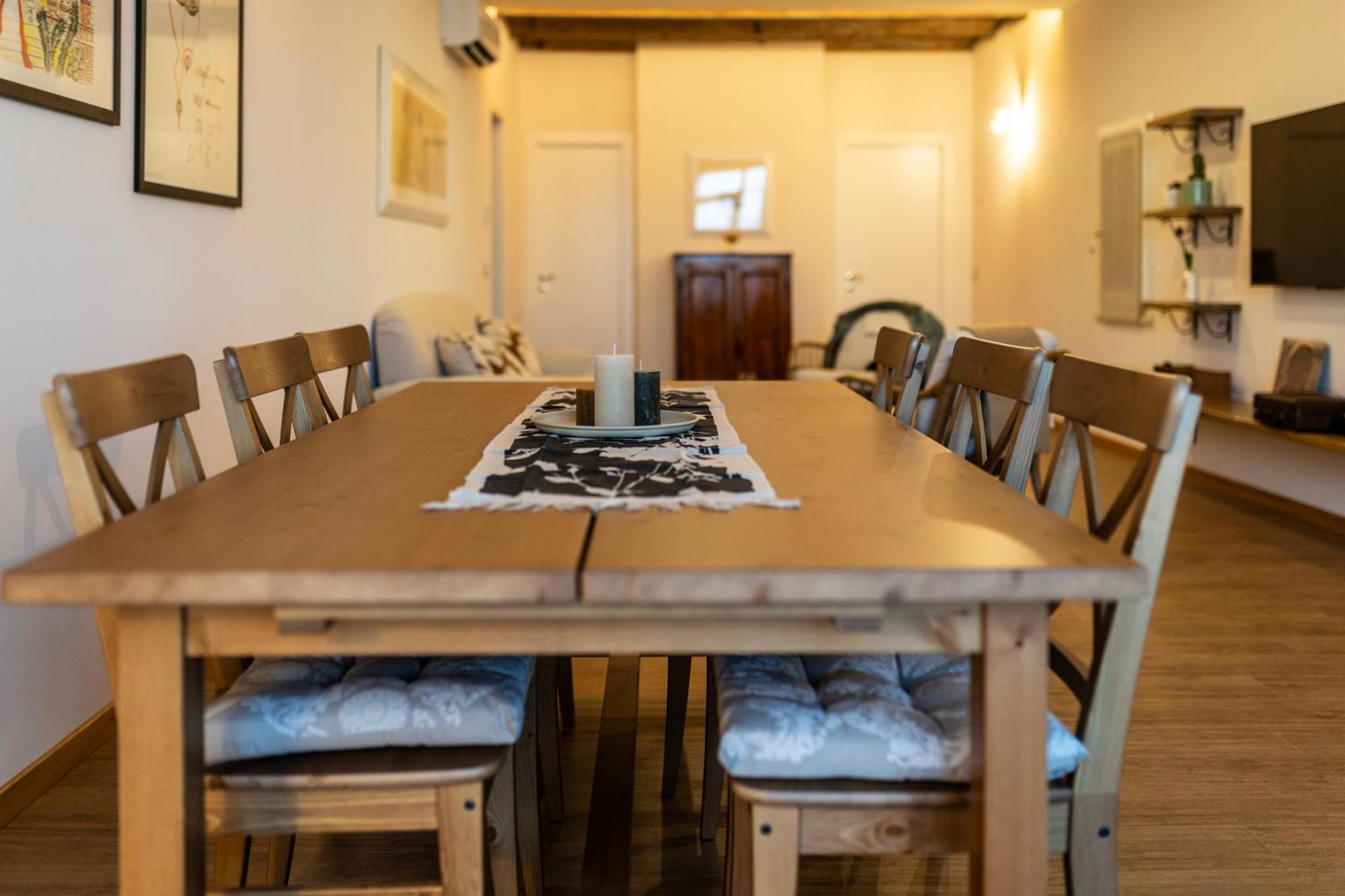 Palazzo Gessi Room And Breakfast Borghi 外观 照片