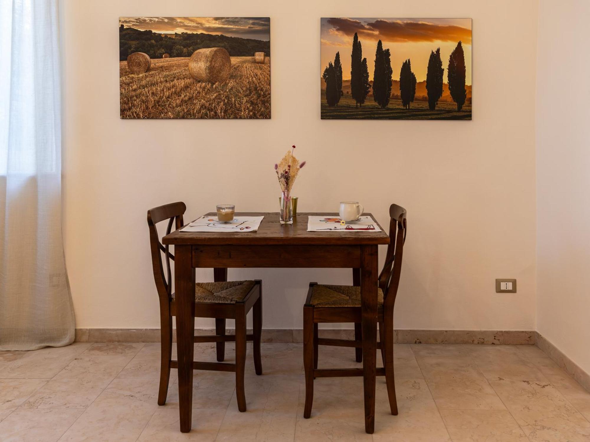 Palazzo Gessi Room And Breakfast Borghi 外观 照片