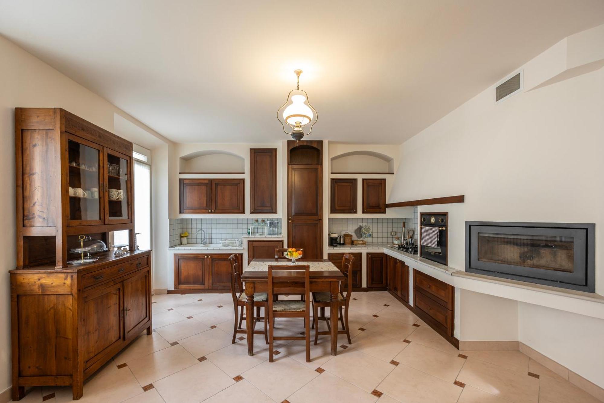 Palazzo Gessi Room And Breakfast Borghi 外观 照片